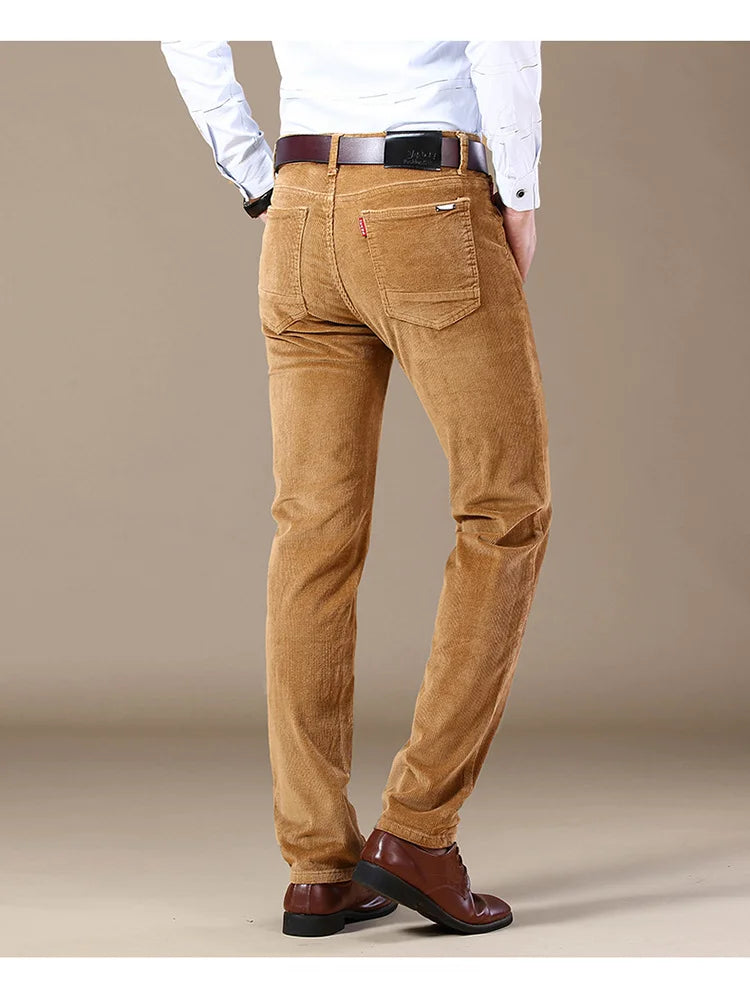 🔥Dos piezas envío gratuito💝Pantalón de pana de ajuste clásico para hombres(97% de algodón+ 3% spandex)