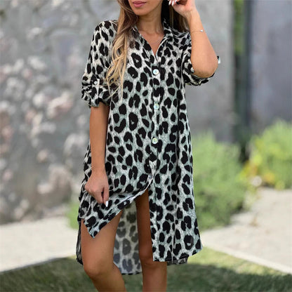 Vestido camisero oversize con estampado de leopardo